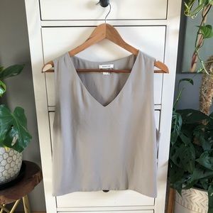 Aritzia Babaton Murphy Large Sleeveless Top